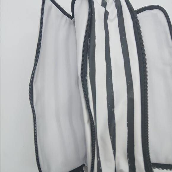 Scout Striped Scout 3-Way Bag Travel Makeup Pouch and Toiletry Bag Black White - Picture 7 of 7